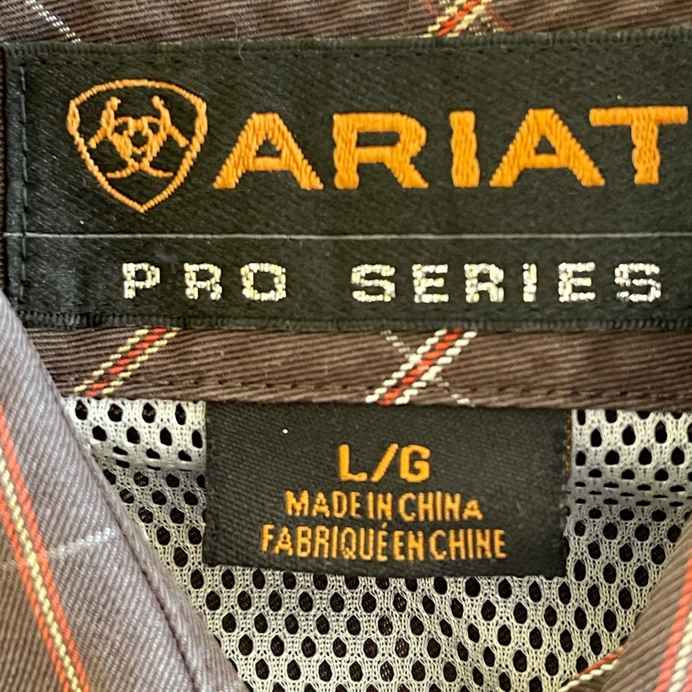 Men’s Large Brown Plaid Ariat Pro Buttoned Down Shirt